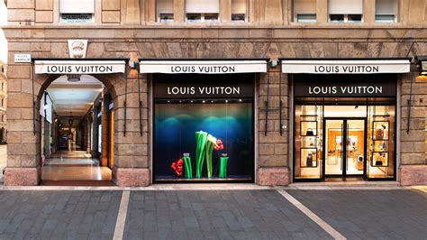 lv padova orari|Orari Louis Vuitton Padova .